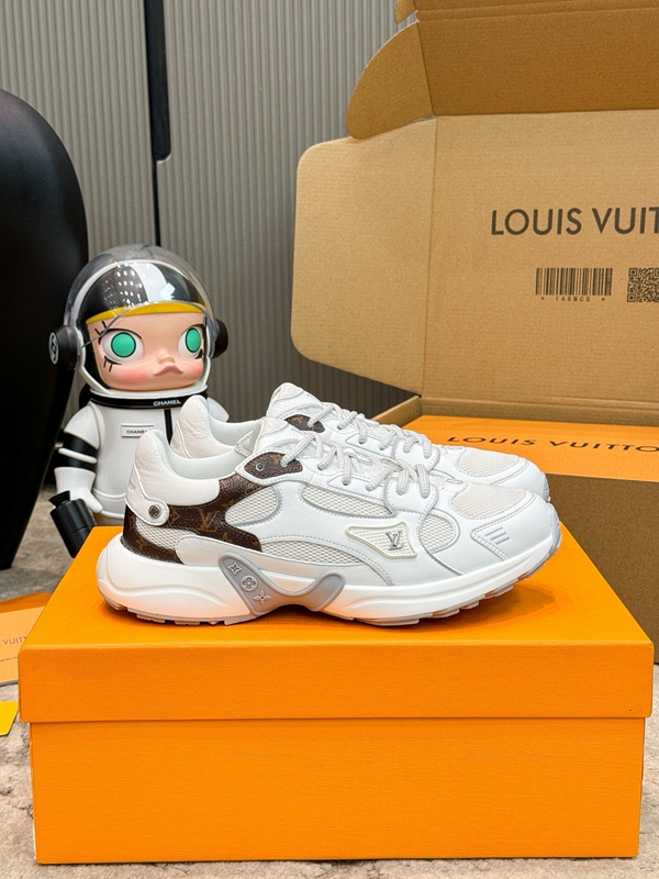 ルイヴィトン靴内部構造